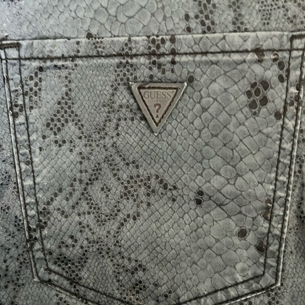 Guess Faux snakeskin pants - size 27